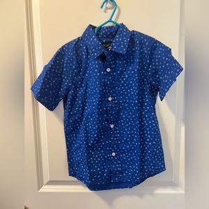 Boys Short Sleeve Button Down Shirt Size 5/6